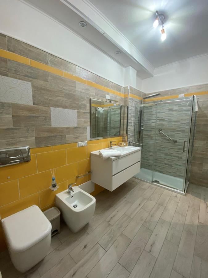 Civico 107 - Apartment With Private Parking 콰르투 산텔레나 외부 사진