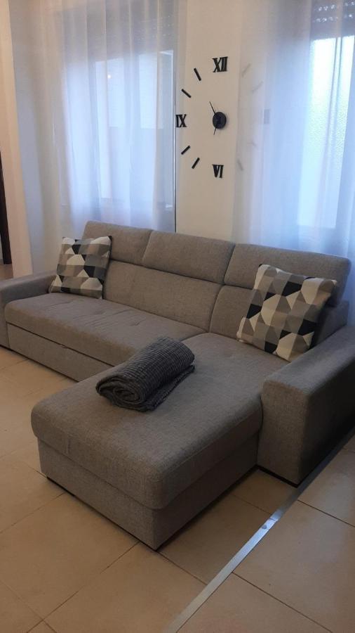 Civico 107 - Apartment With Private Parking 콰르투 산텔레나 외부 사진
