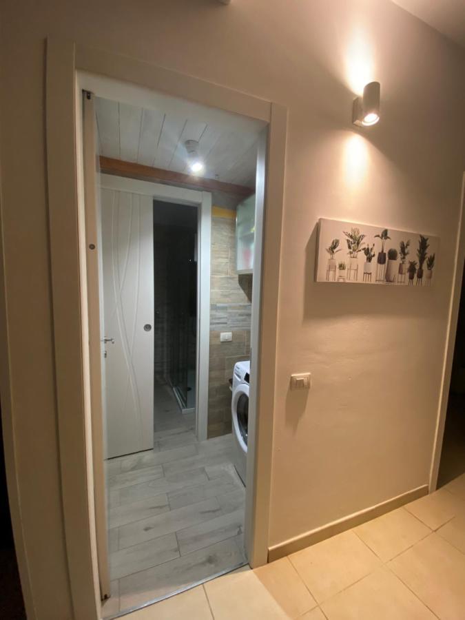 Civico 107 - Apartment With Private Parking 콰르투 산텔레나 외부 사진