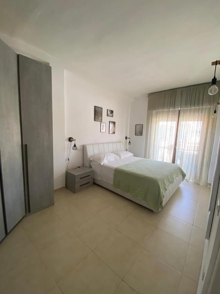 Civico 107 - Apartment With Private Parking 콰르투 산텔레나 외부 사진